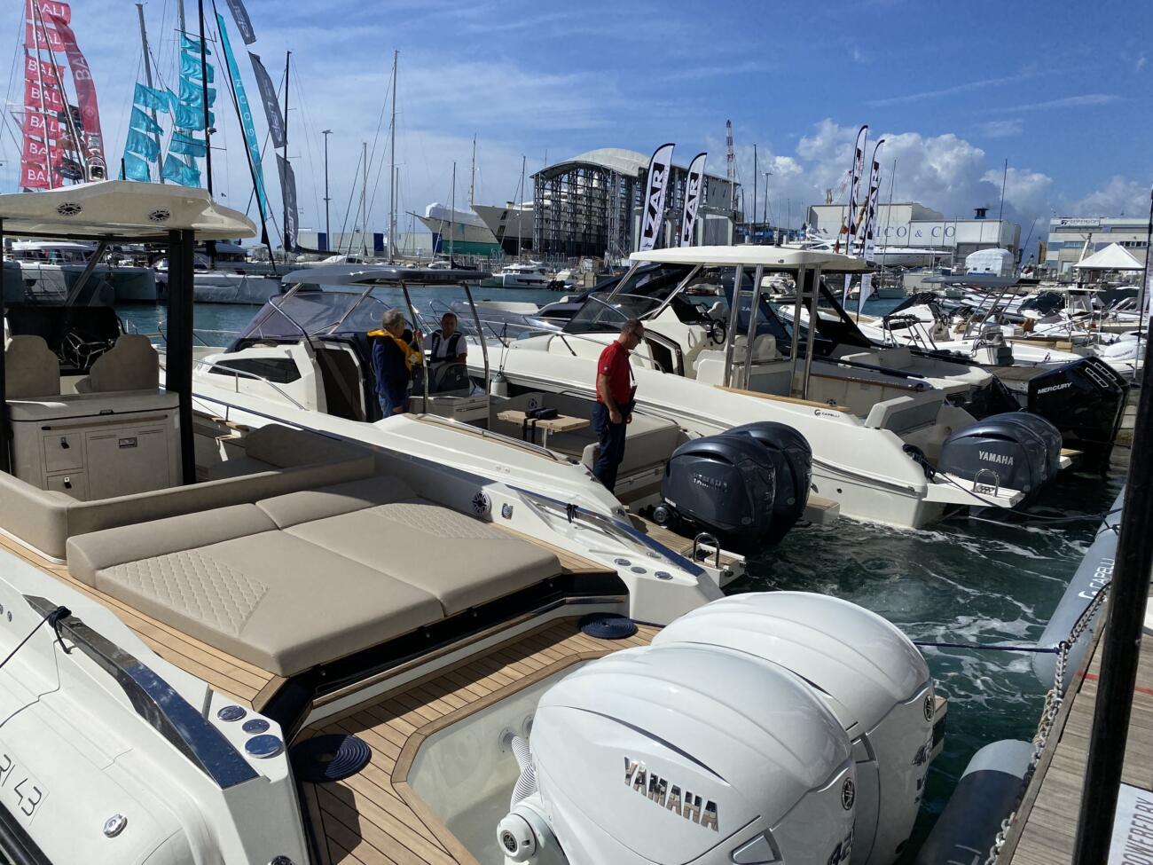 Capelli stradivari 43 luxus rib im wasser genua